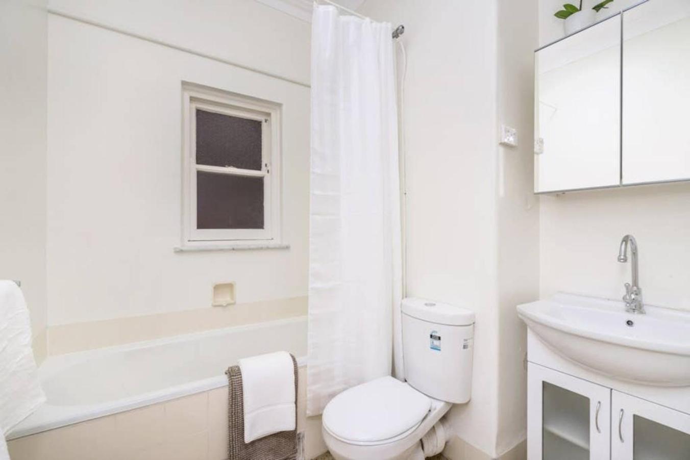 Apartment 30 Foreshore Fun Swan River 1brparking