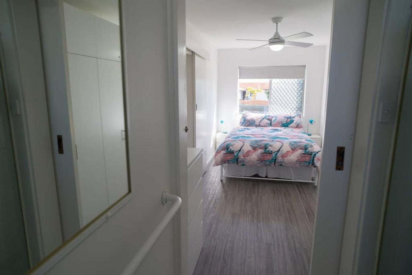 6 Sun & Surf 1br 1 Bth