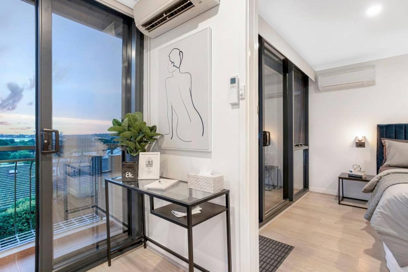 1 Bdr Stunning Views South Apartment
