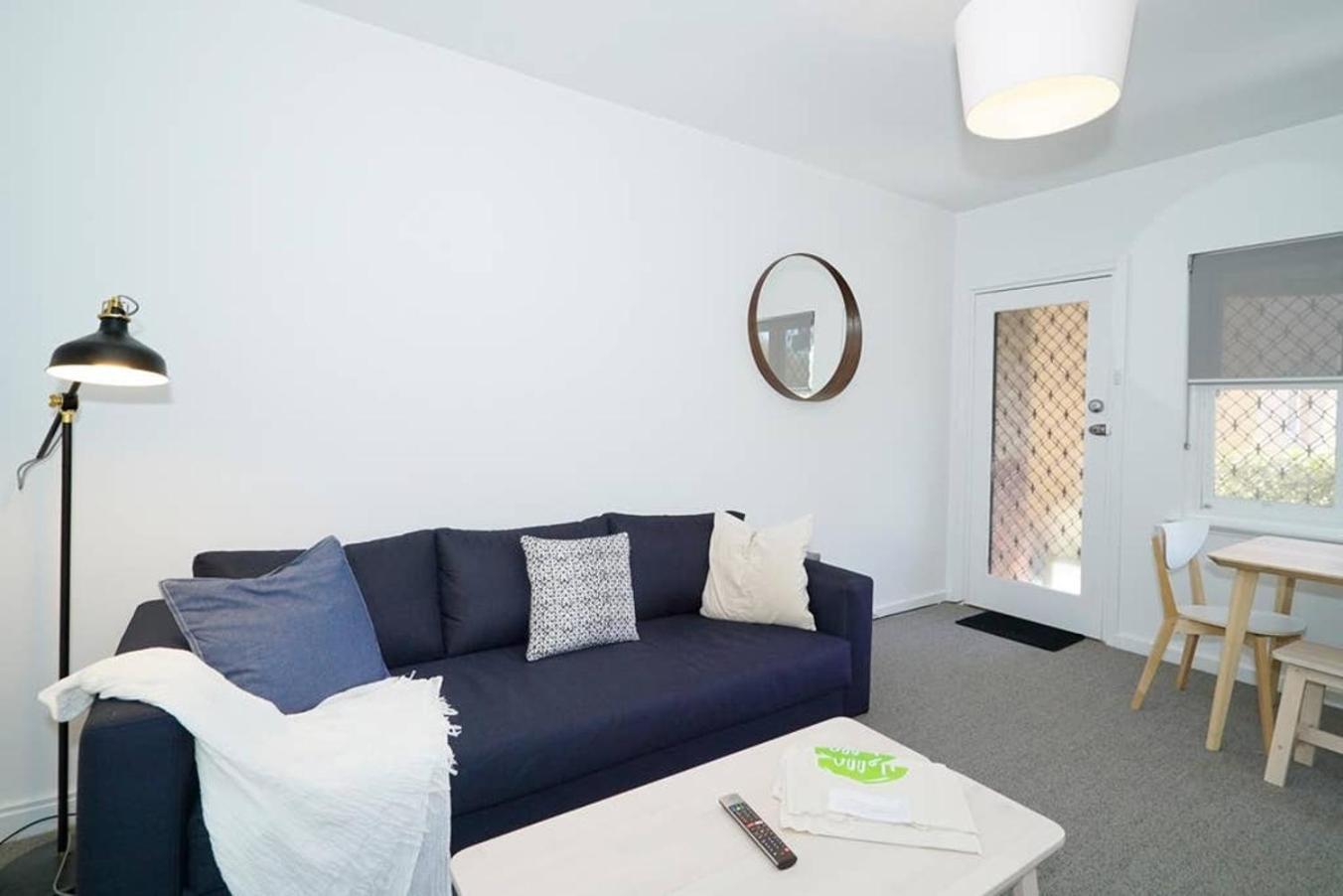 Cottesloe Delight Sleeps 4 * Perth