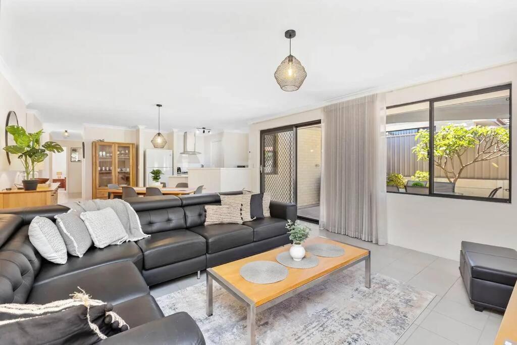 Bentley Haven, Cozy Family Retreat Perth