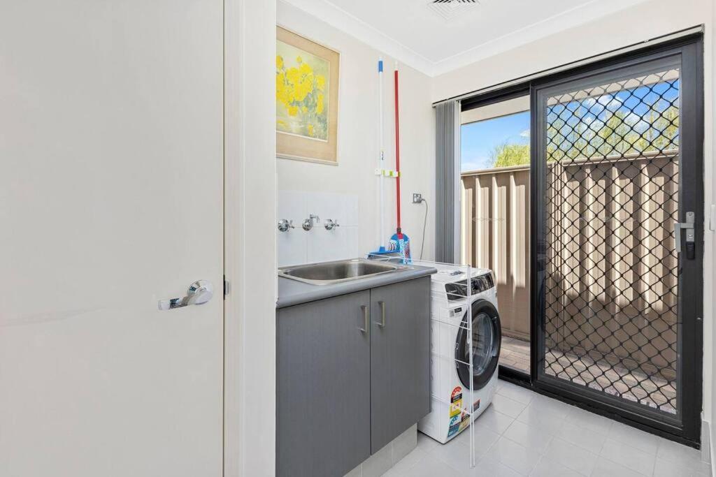 Holiday home Bentley Haven, Cozy Family Retreat *