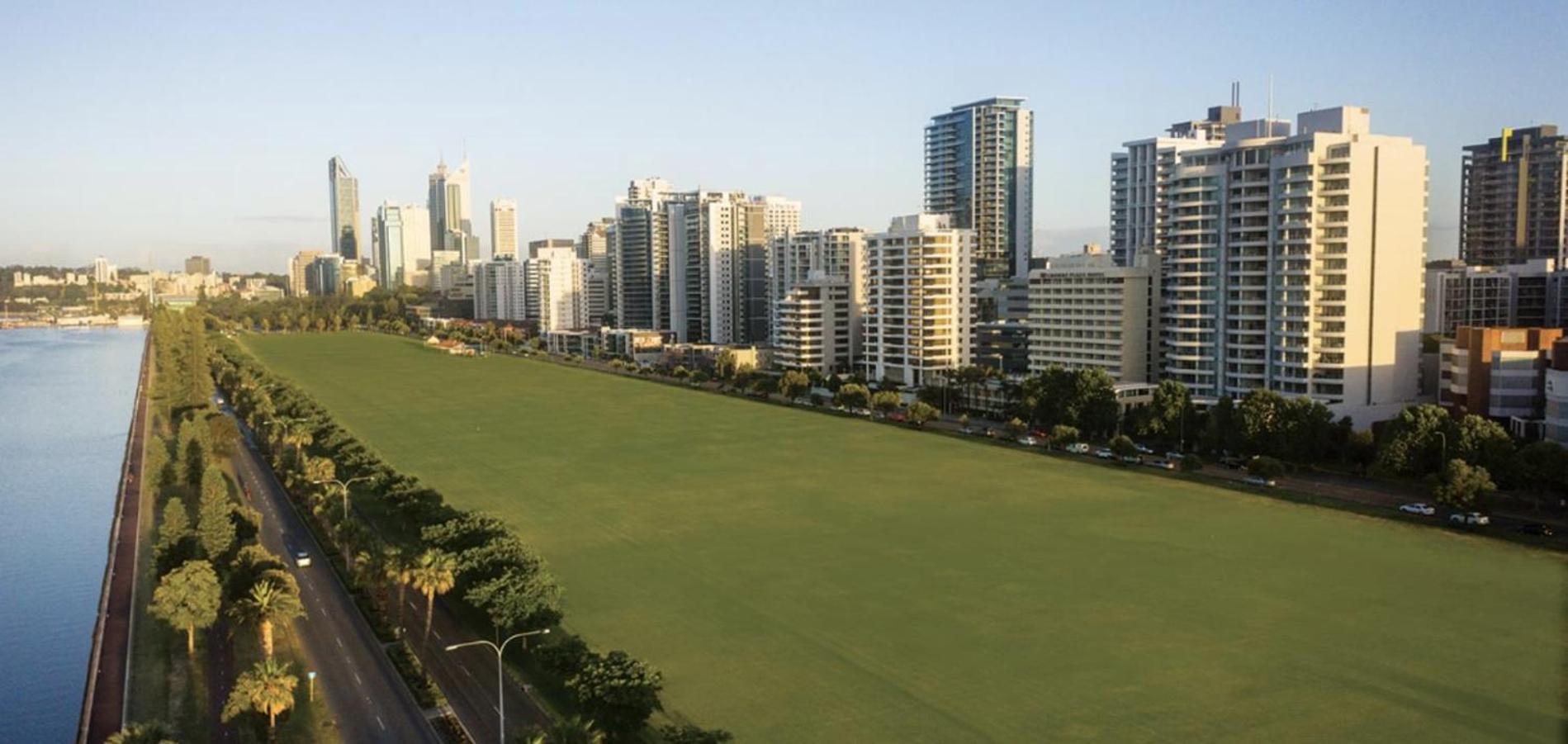 Cbd Retreat Victoria Ave 1br
