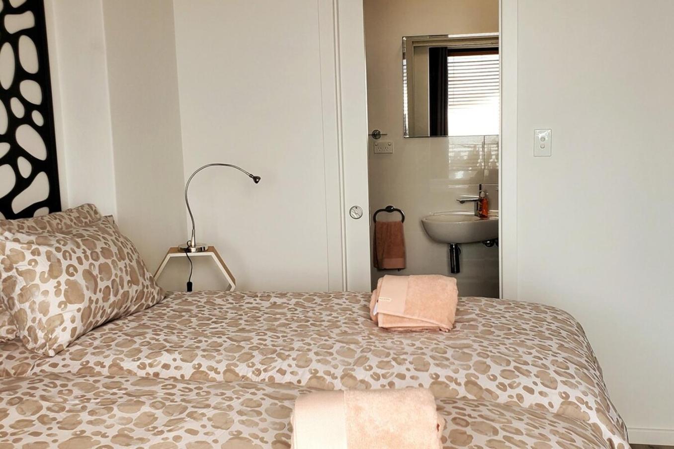 Aparthotel Coastal Breeze 2Bedrm 2Bath Pool & Slide *