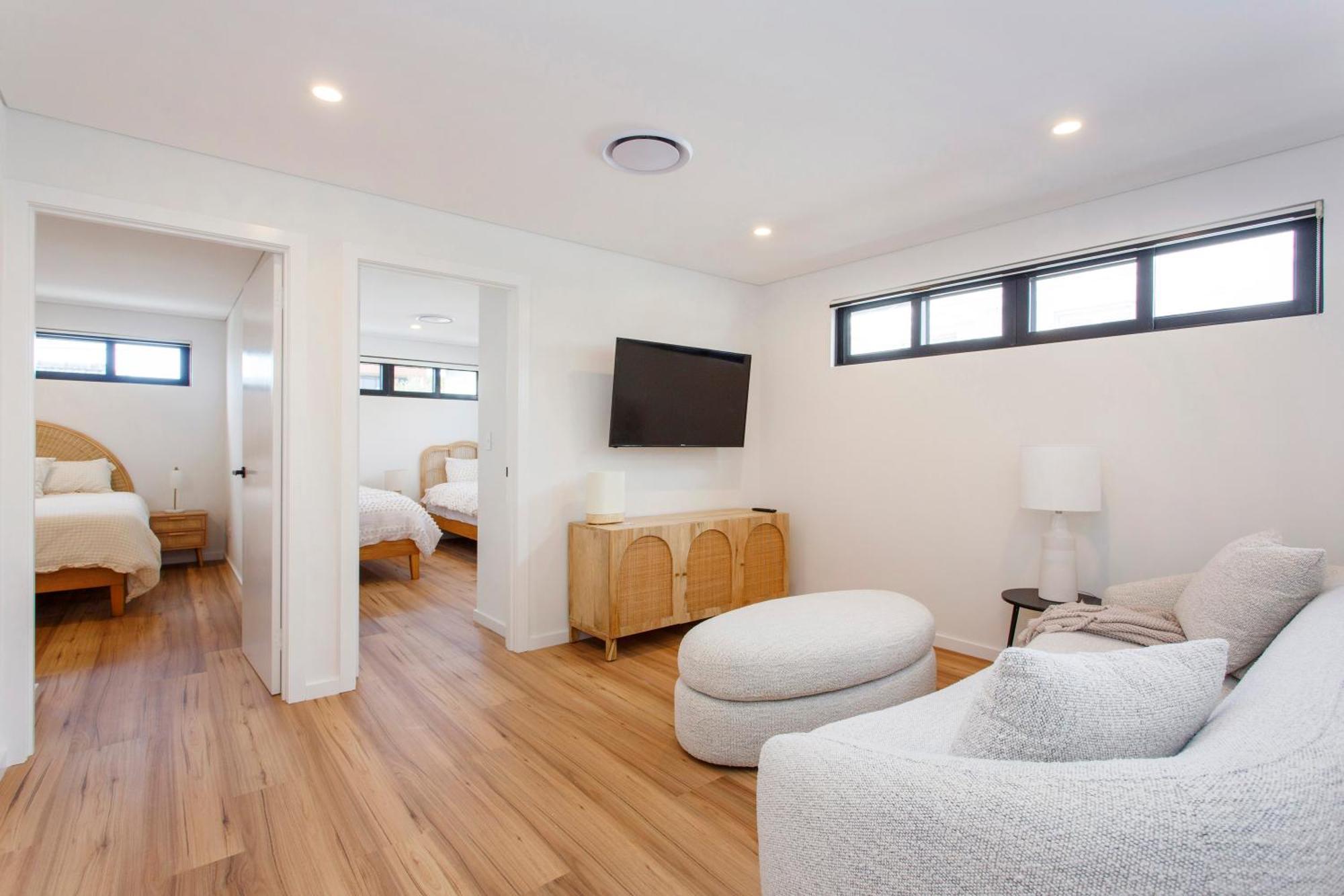 Scarborough Laneway Retreat Holiday home Perth