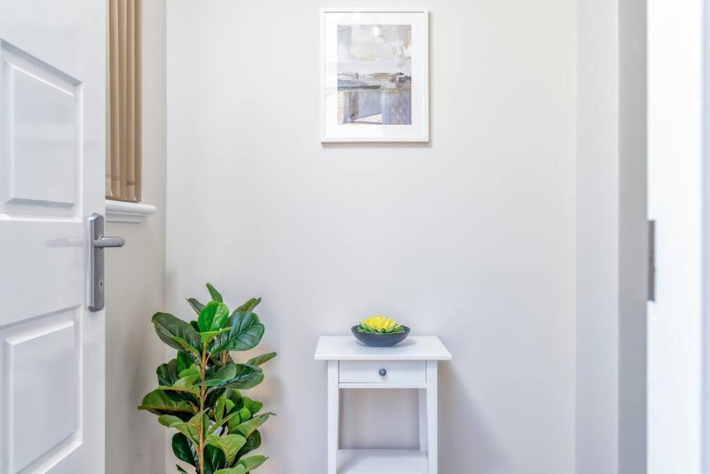 Delightful Getaway Steps From Attractions & Amenities