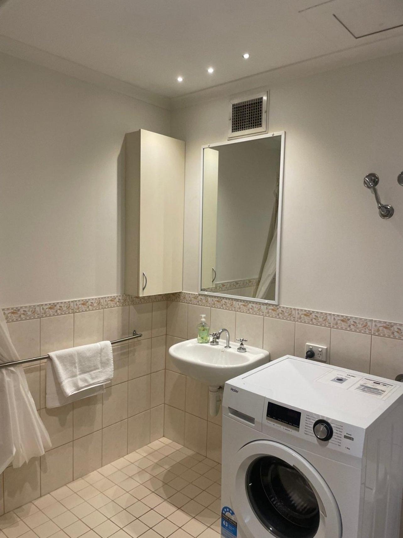 408 Abundant Abode Cbdpad Location * Perth