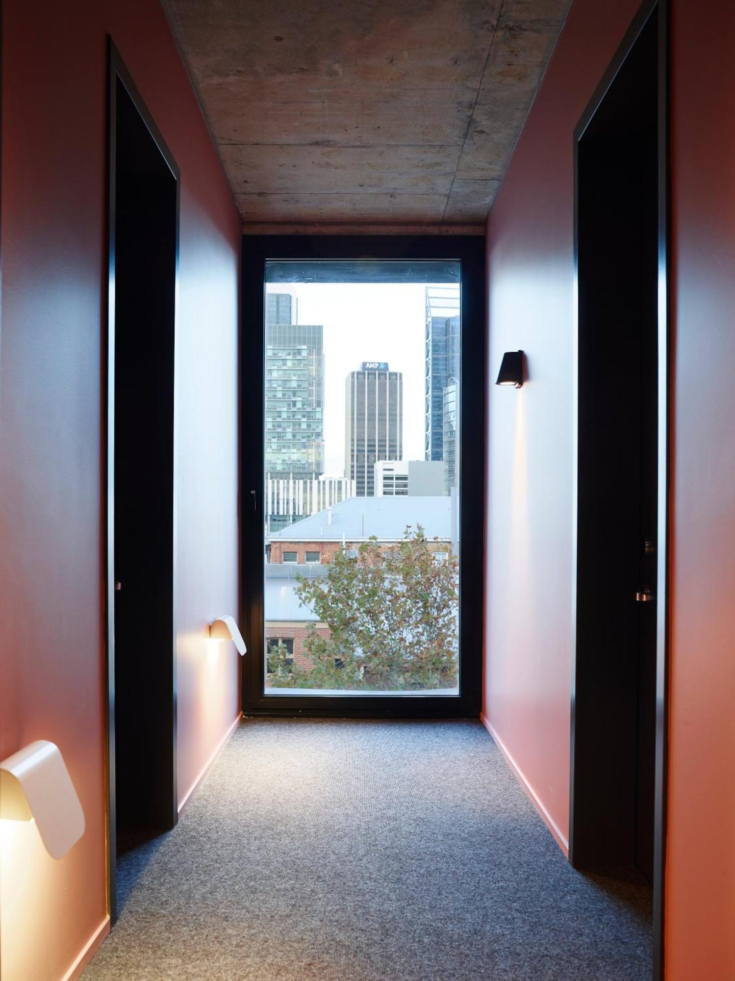 Alex Hotel 4*