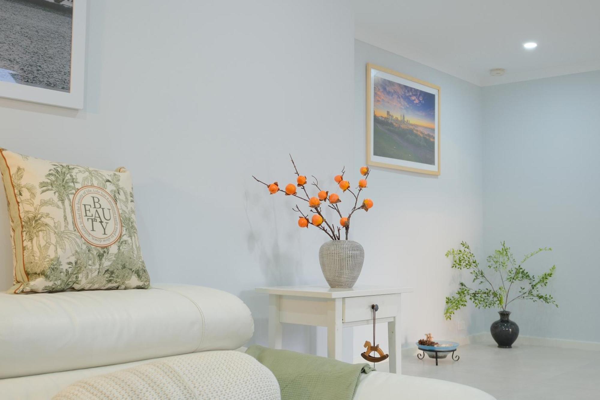 Holiday home Luxurious Riverside 5bedroom House *