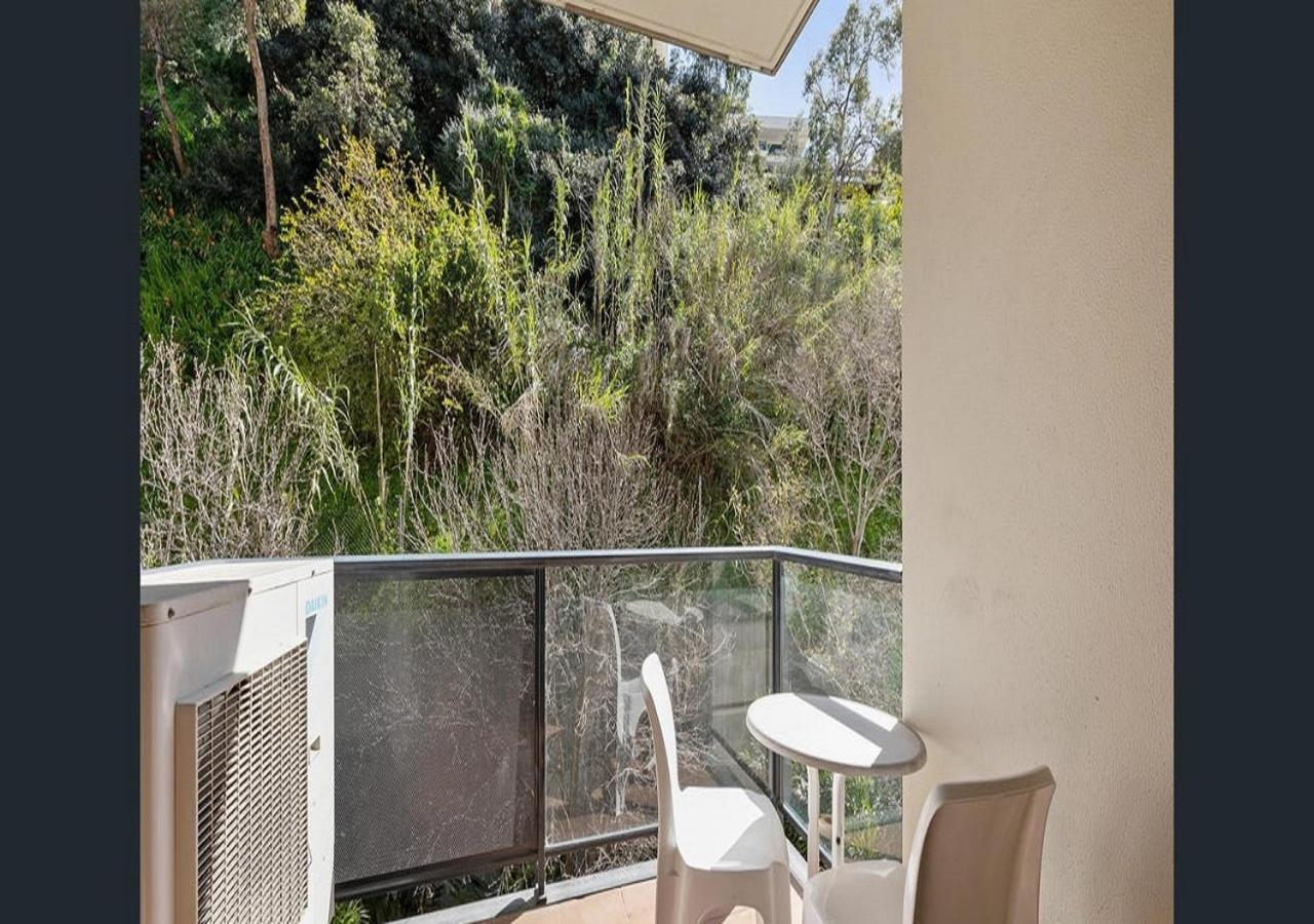 Apartment Ample Luxury Perth