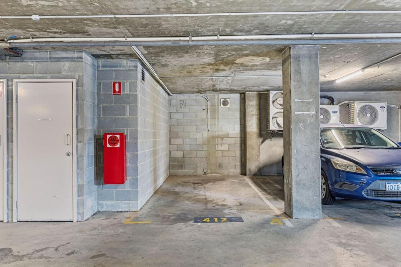 Apartment Life 2br With Pool,gym, Sauna, Carbay