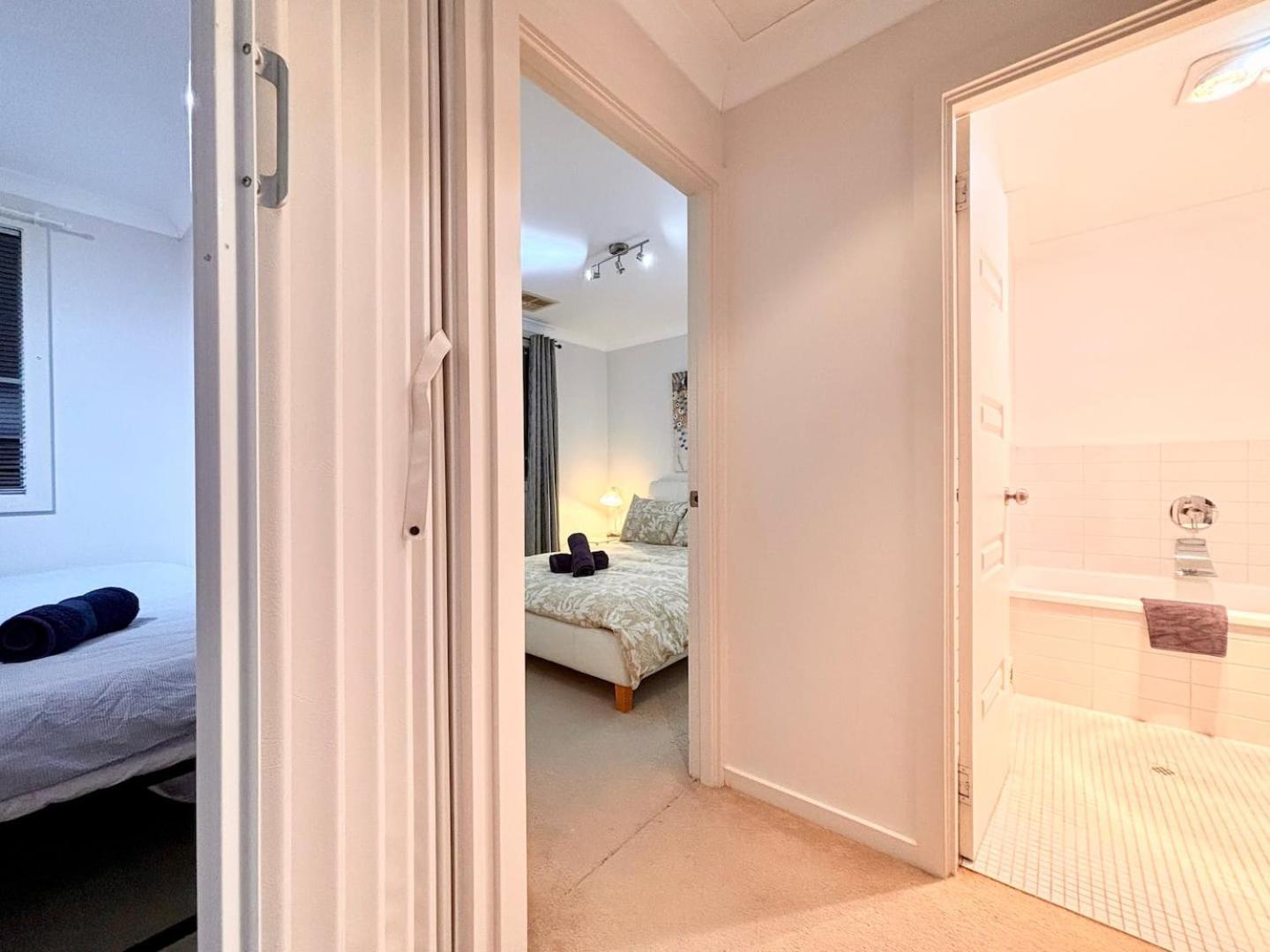 Your Tranquil Haven In East Holiday home Perth
