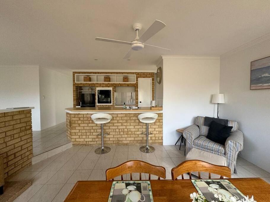 Welcome To Jim's Place! * Perth