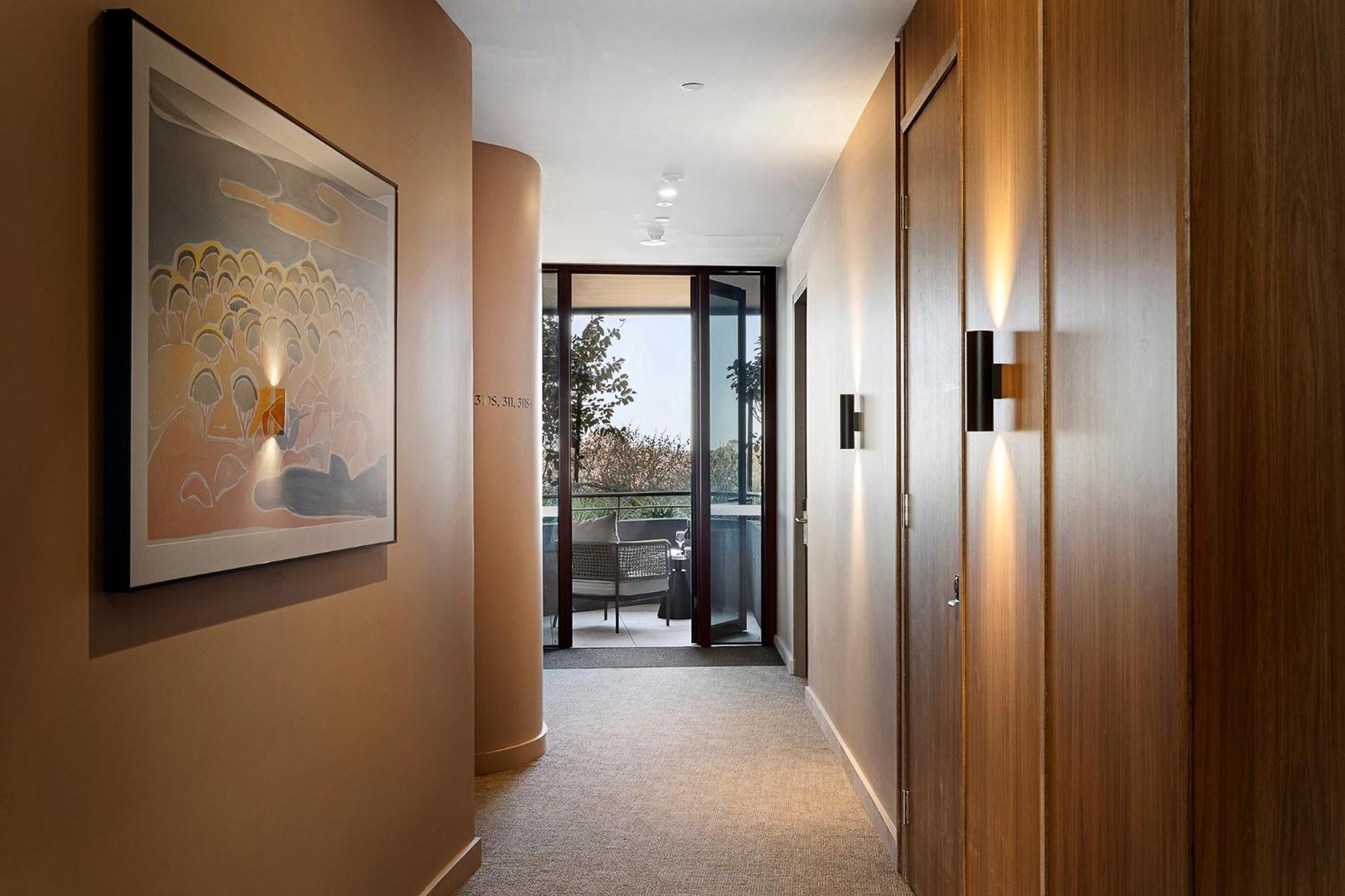 Forbes Manaa Living Apartment