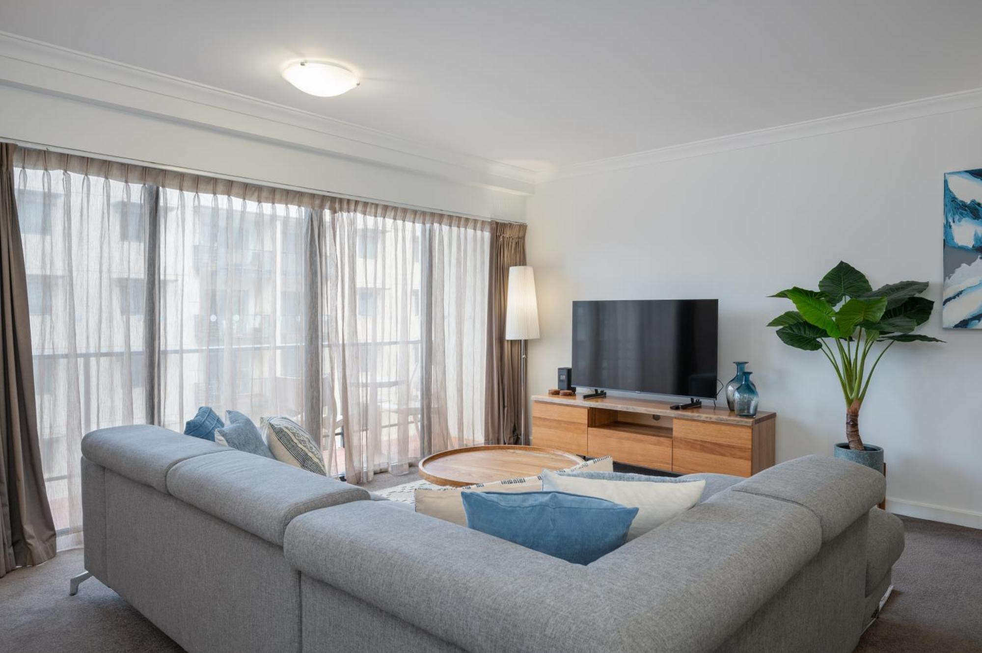Mounts Bay Stay 2 Bedroom Apt - Near Kings Park - Free Parking *