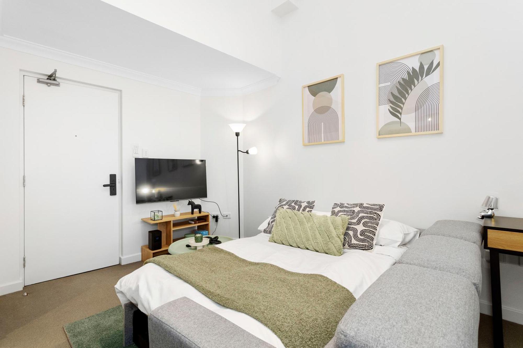610 Chic Living Apartment