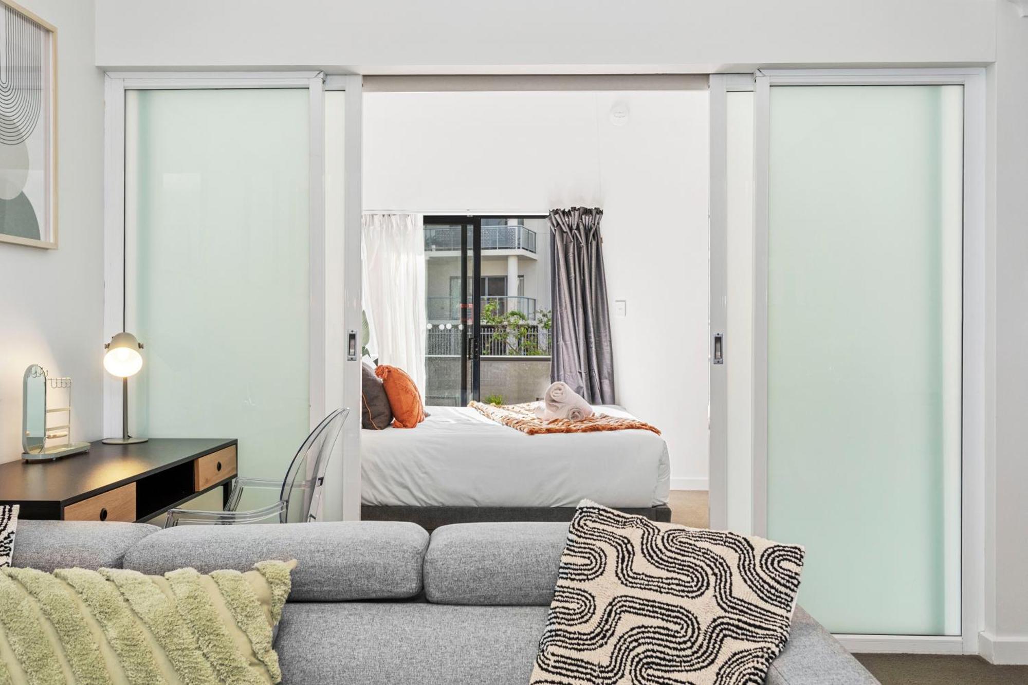 Apartment 610 Chic Living *