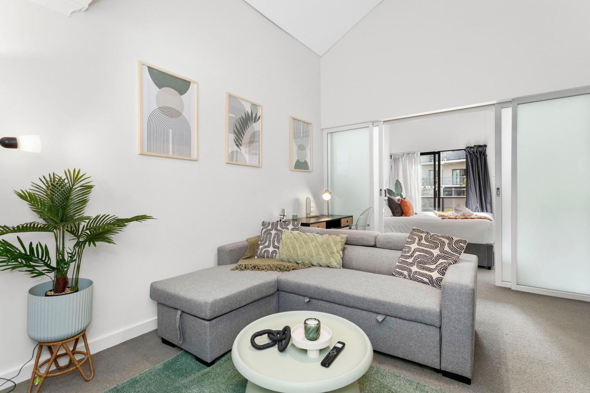 610 Chic Living Apartment Perth