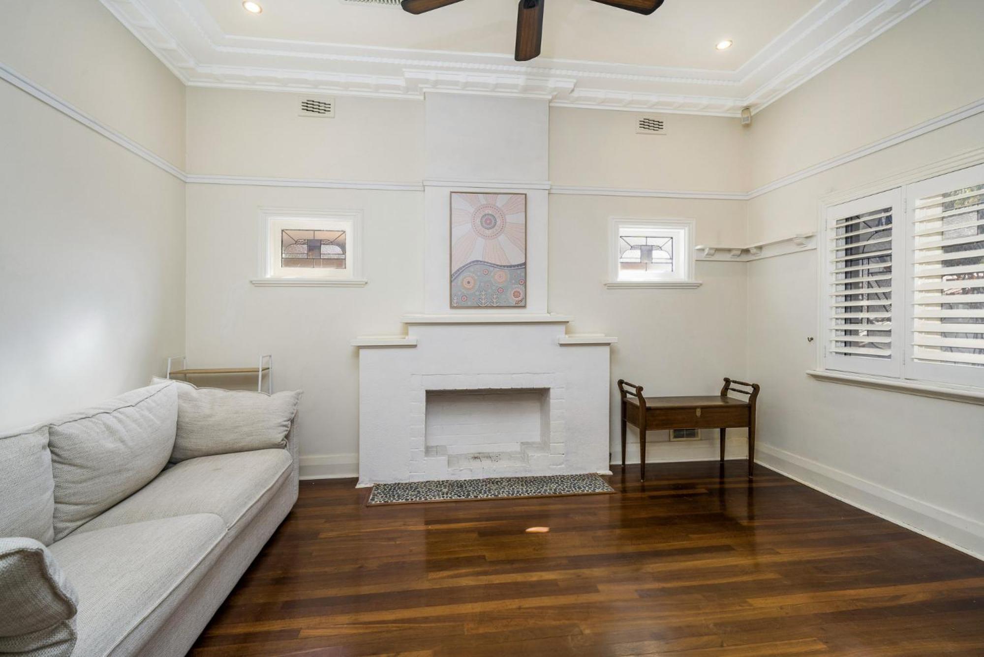 Incredible 3-bed Renovated With Huge Garden
