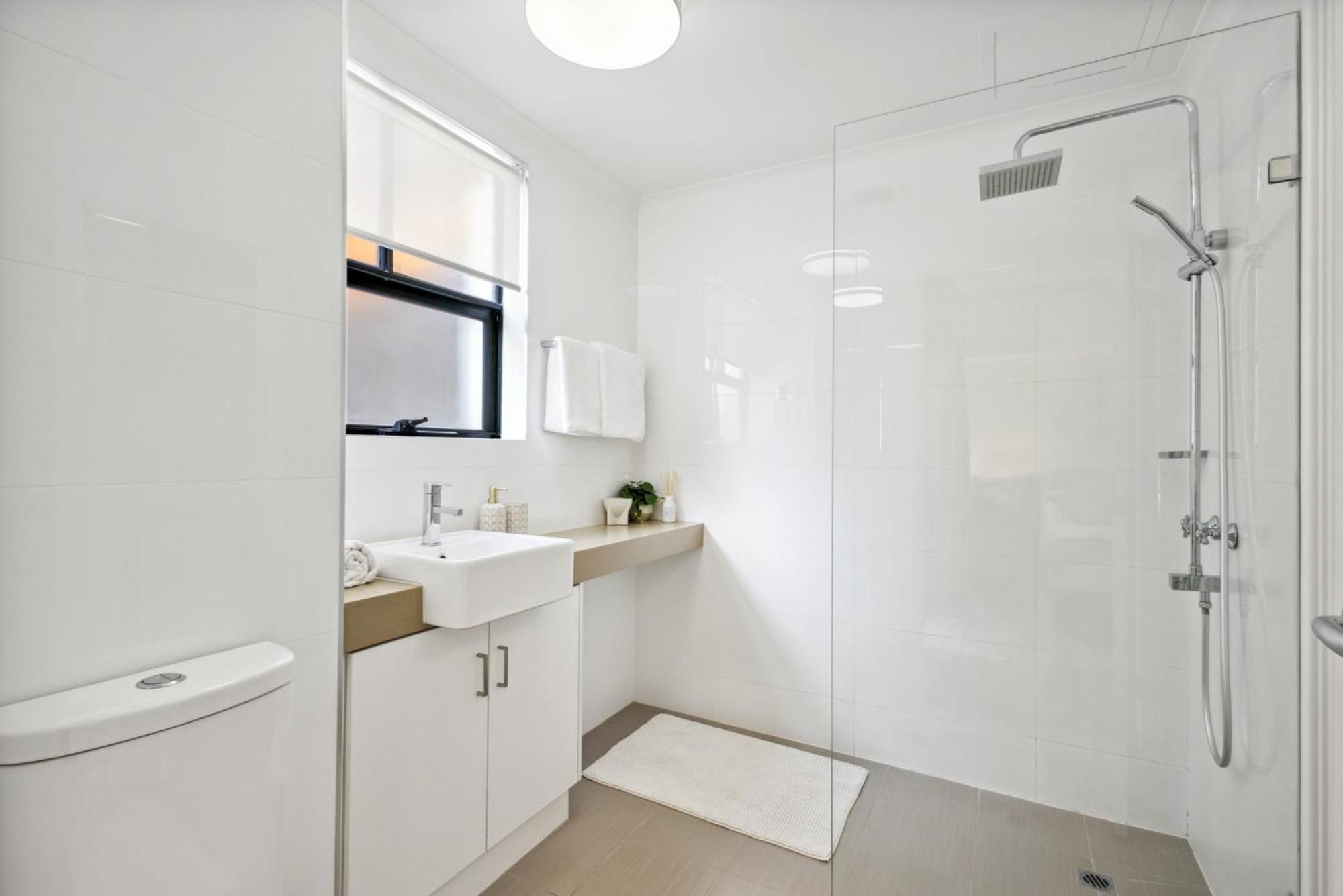 Apartment Sleek Northbridge Getaway Perth