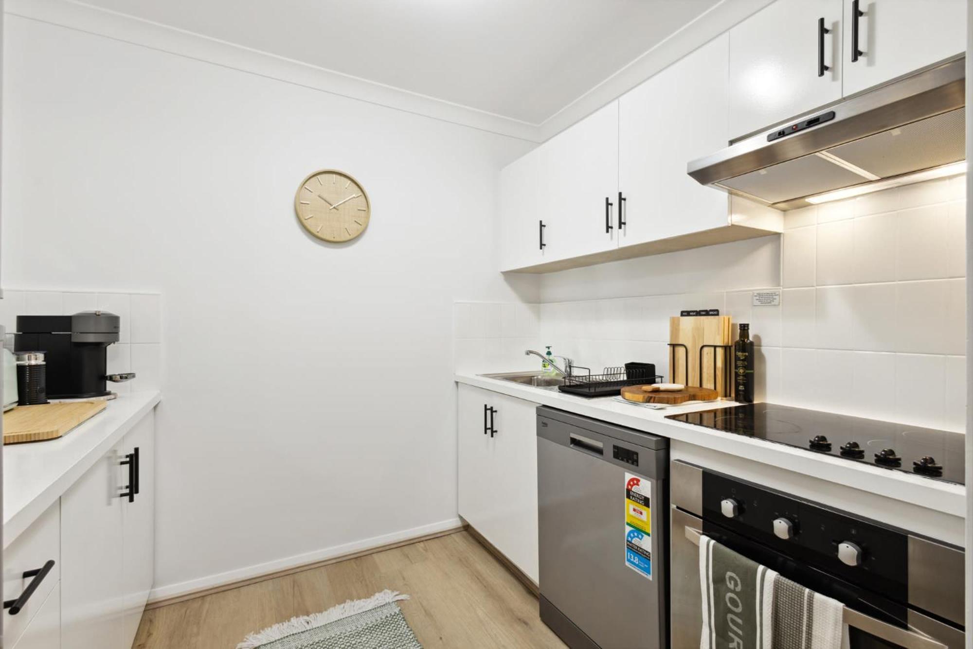 Apartment Sleek Northbridge Getaway Perth