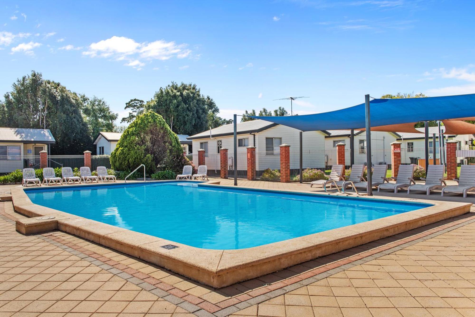 Holiday park Discovery Parks - Airport 4*