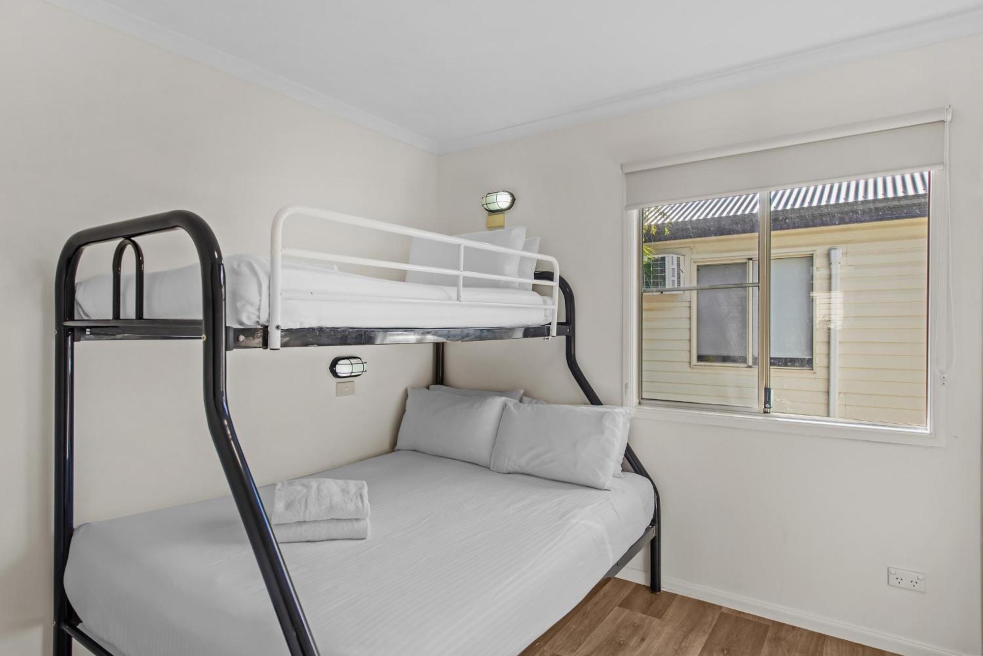 Holiday park Discovery Parks - Airport 4*
