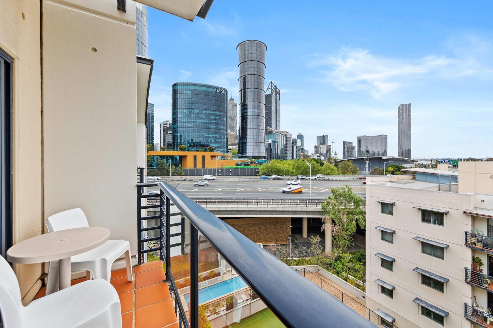 Prime Apartemen Perth