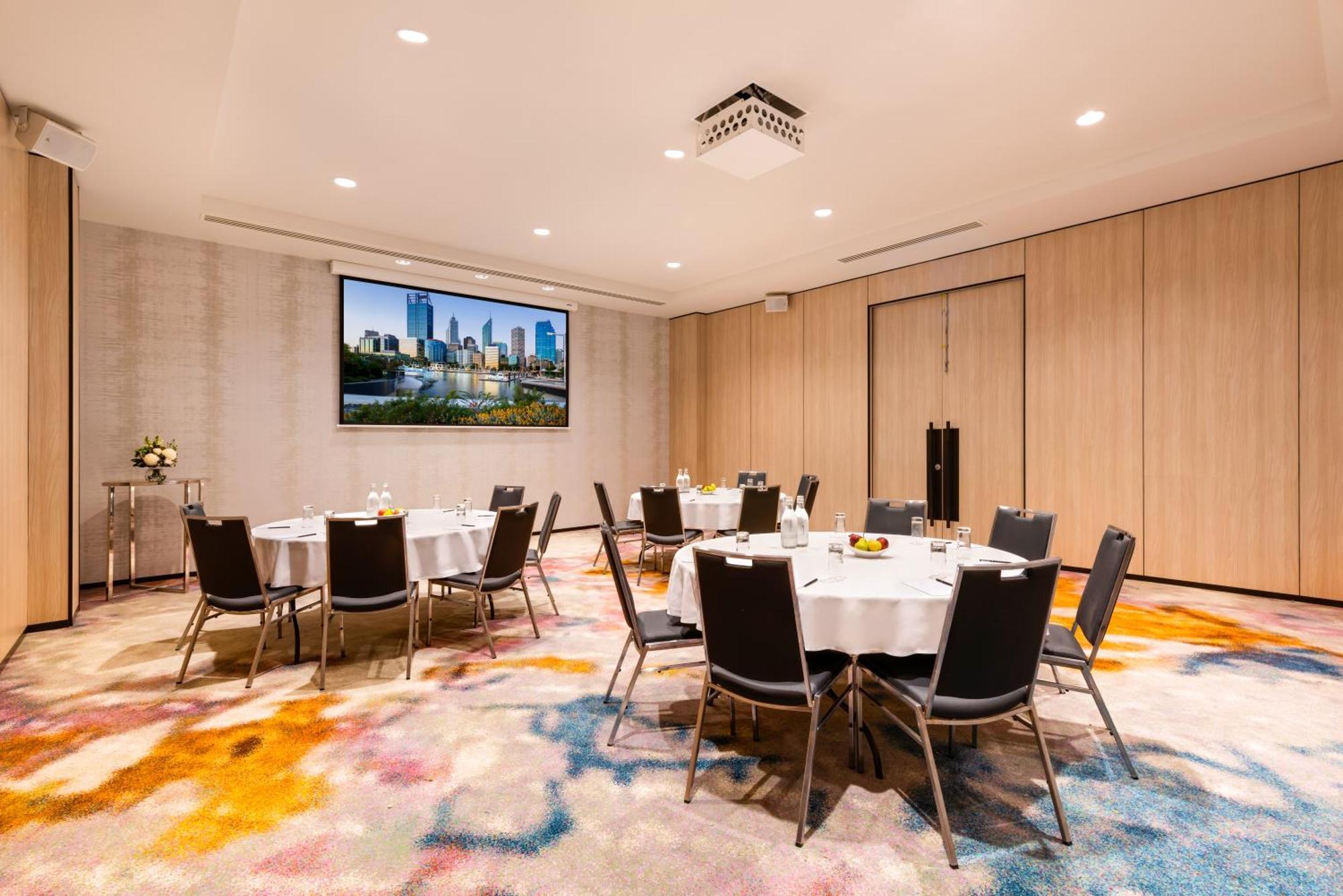 Pan Pacific 5*