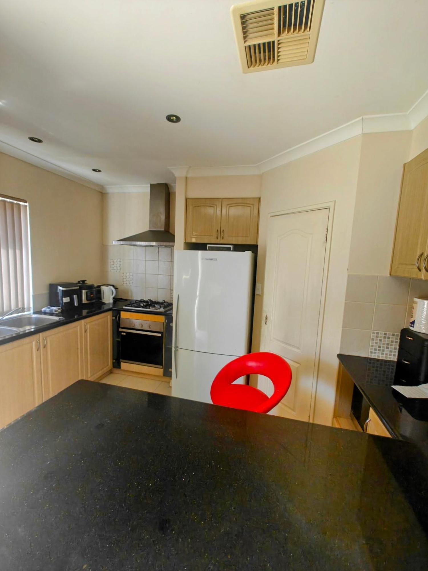 Koollife Paradise Homestay Perth