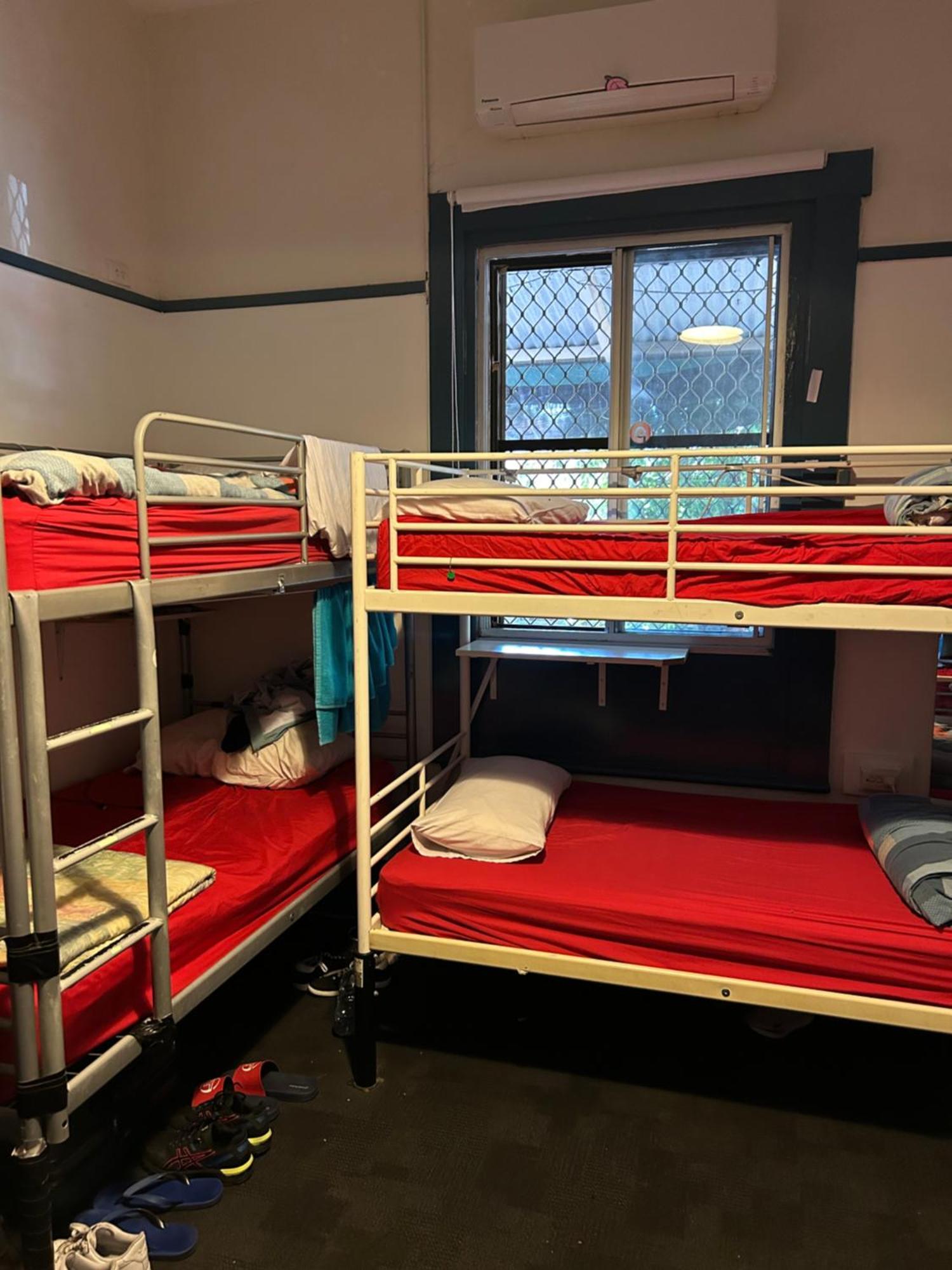 Hostel Shiralee -note - Valid Passport Required To Check In