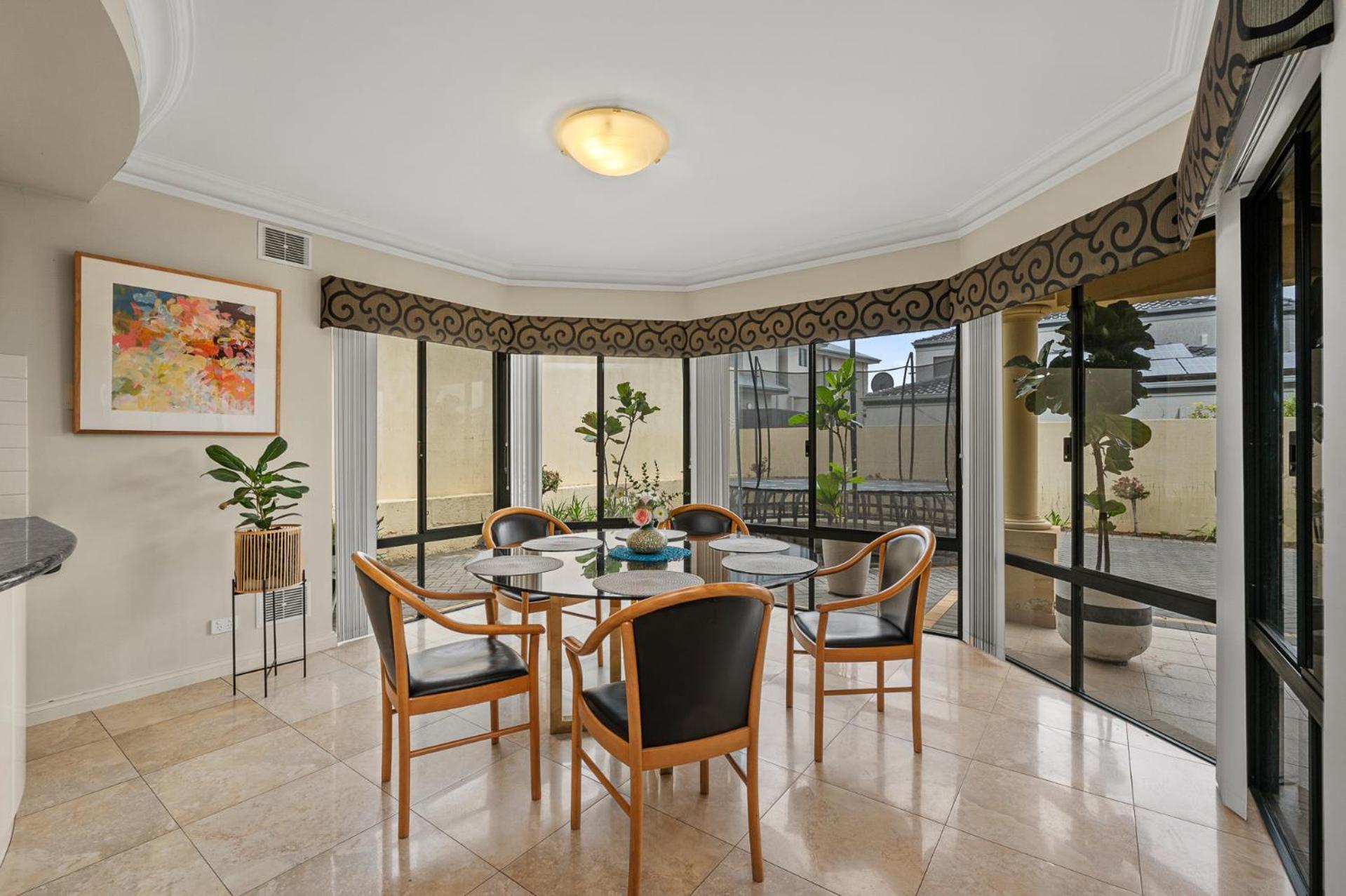 2-story, Views, Bbq & Holiday home