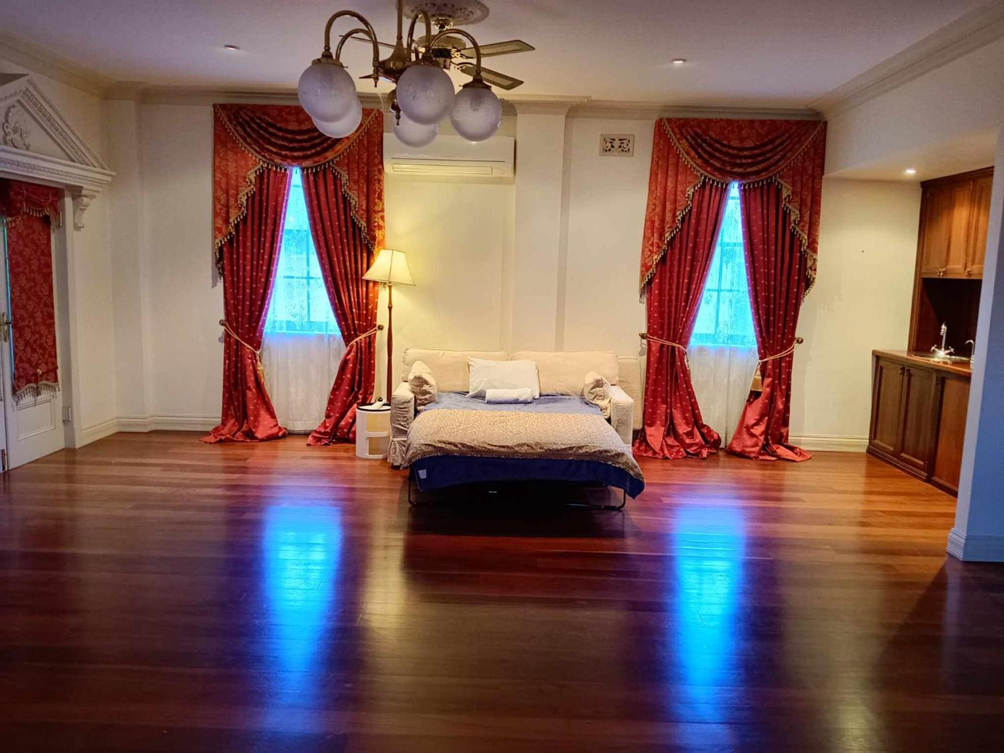 Homestay Quiet And Peaceful City Living With Free Parking