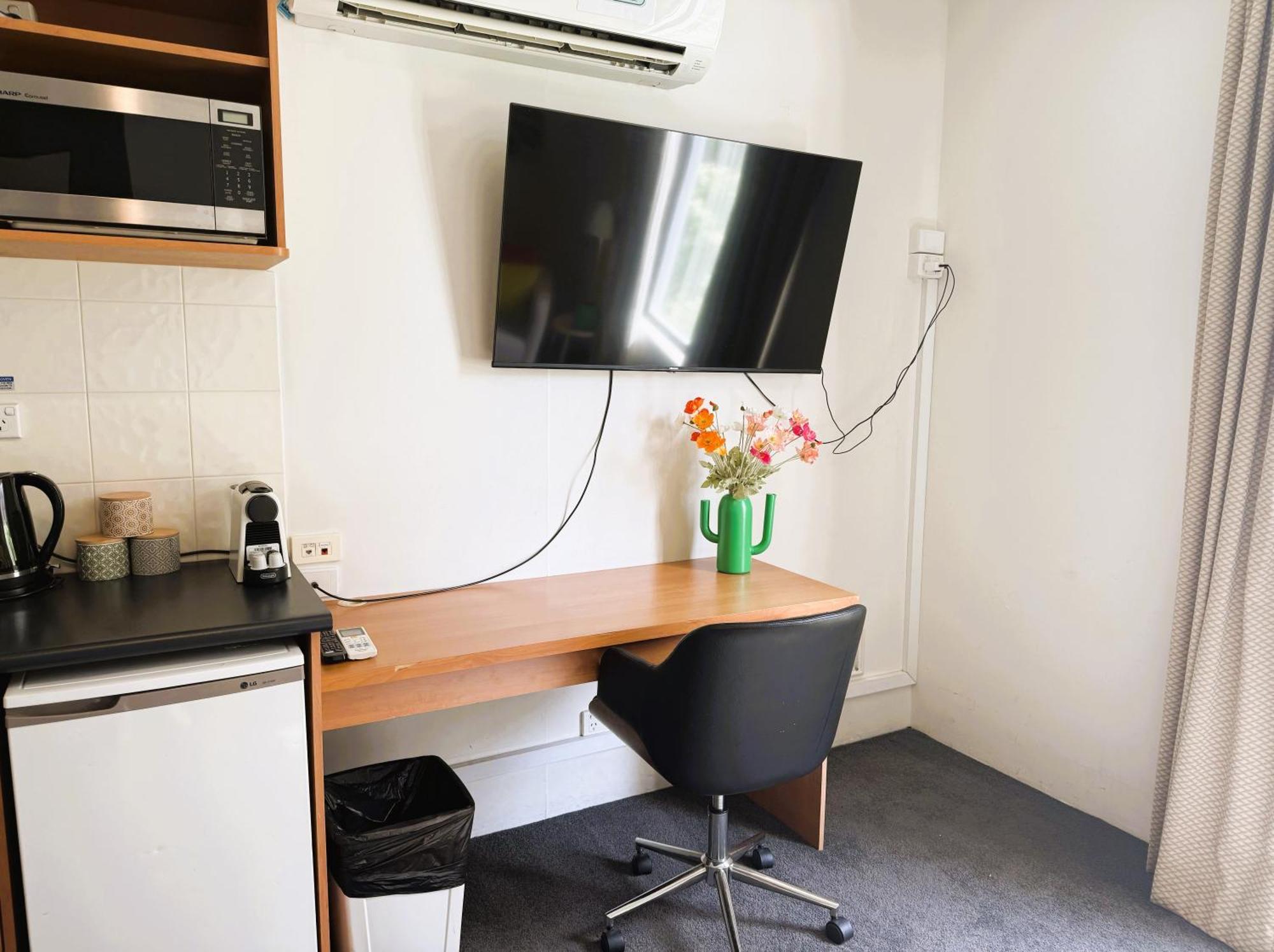 Pangsapuri 303 Cheerful Crib Sleeps 2