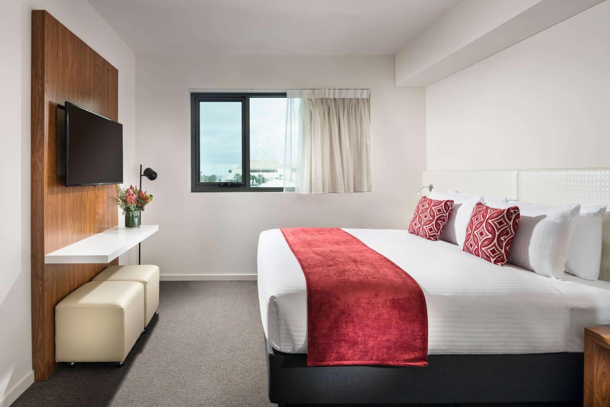 Ramada By Wyndham Vetroblu Scarborough 4*