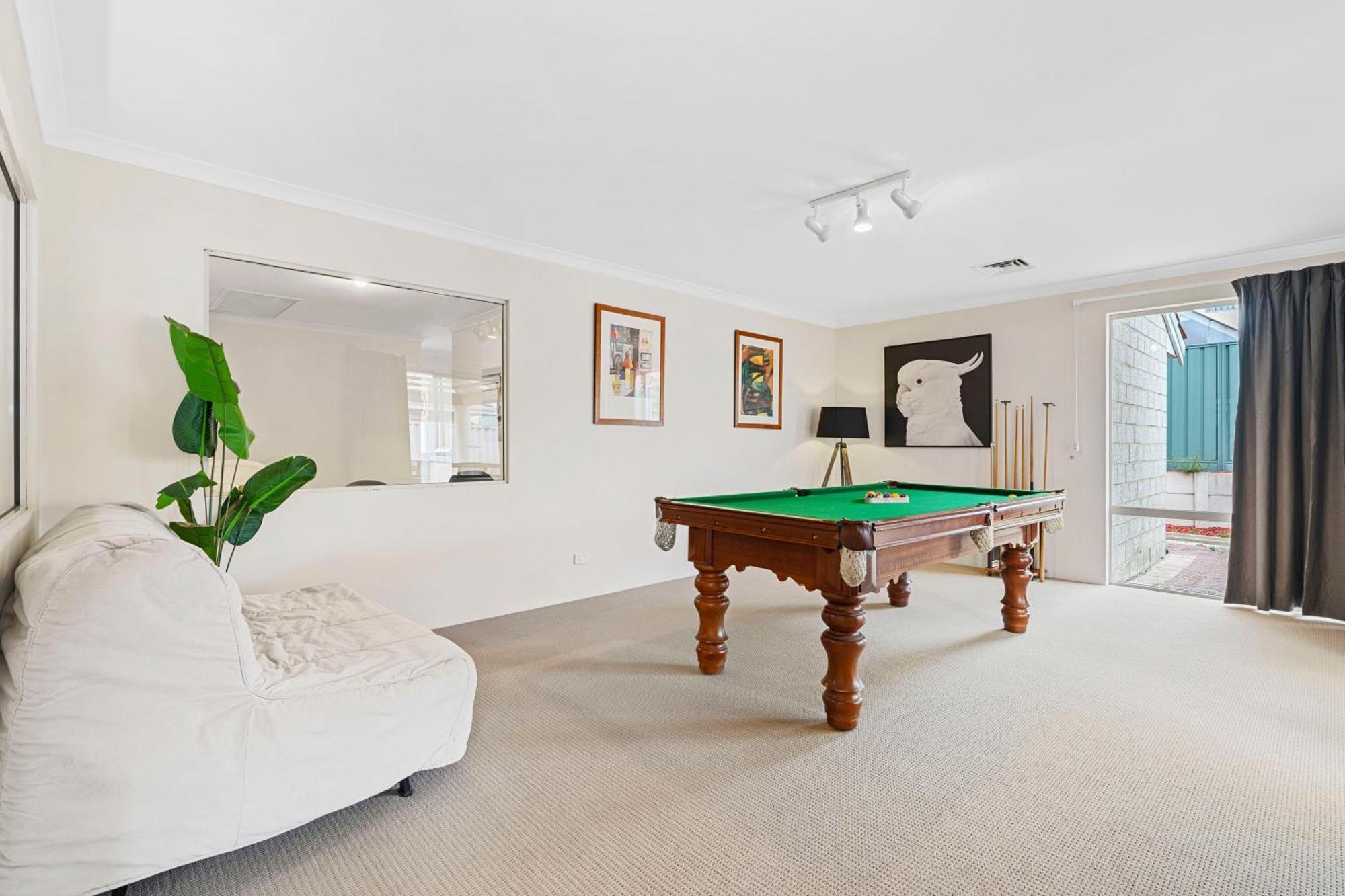 8 Flecker - Winthrop Mansion Holiday home *