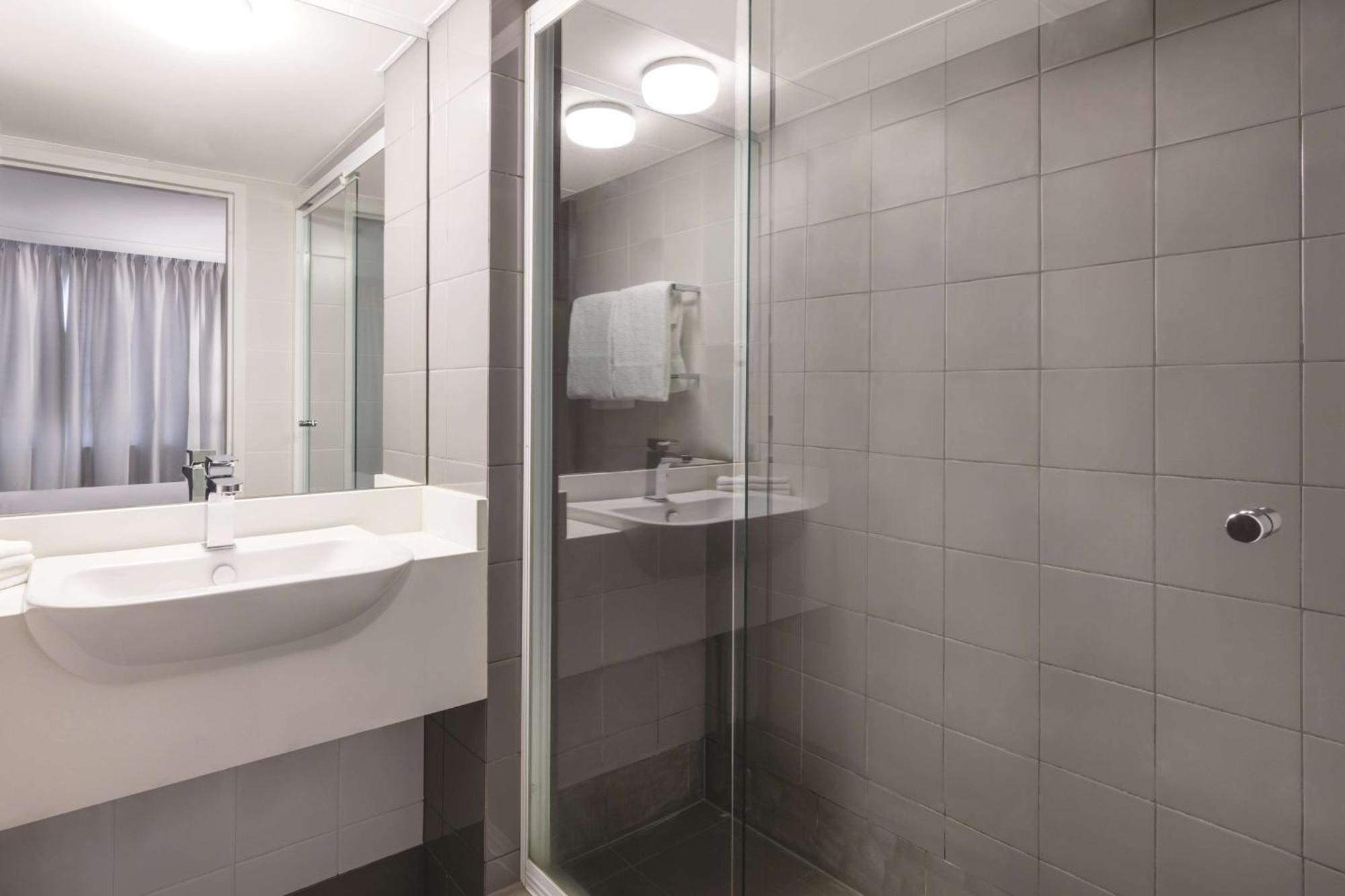 Rendezvous Hotel 4*
