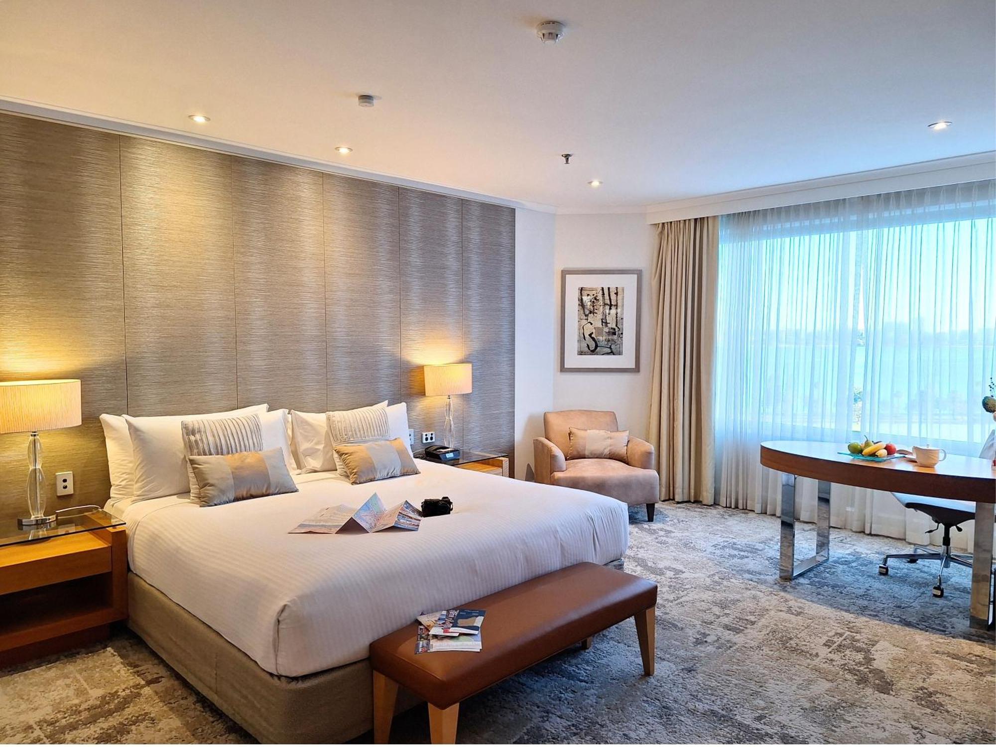 On Langley Park 4* Perth