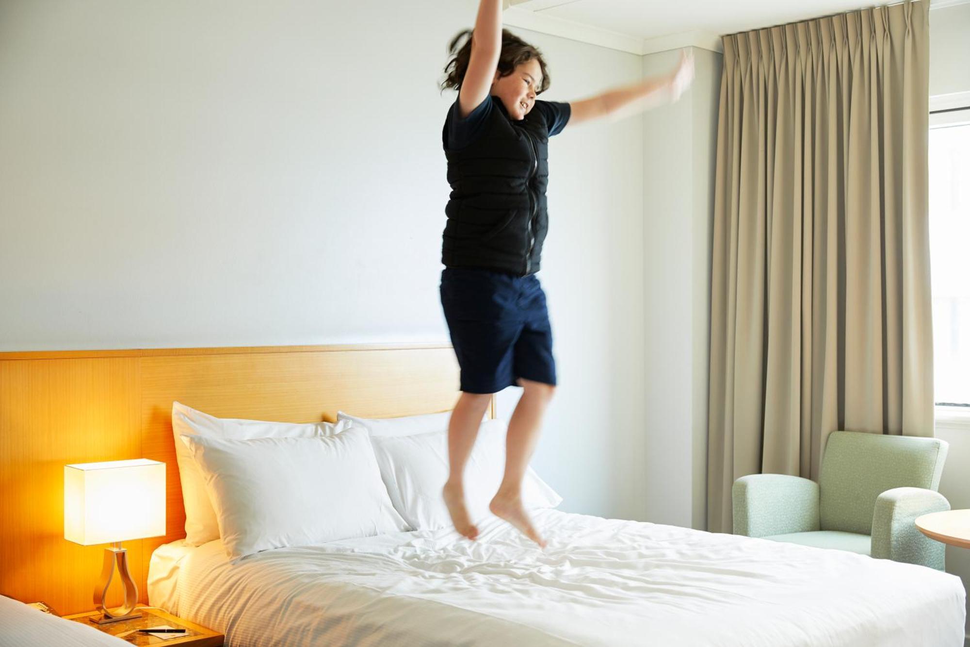 Novotel Langley 4*