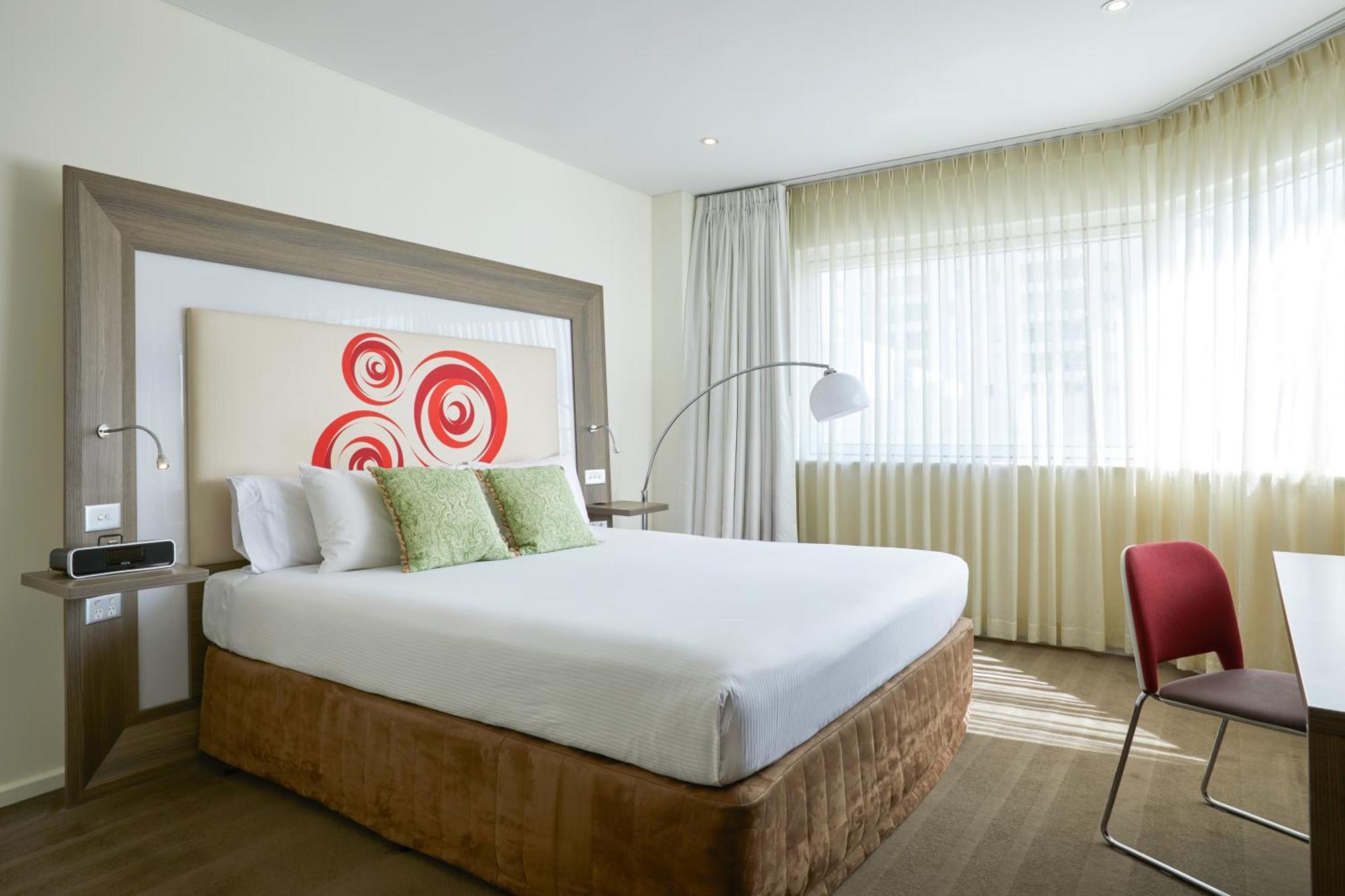 Novotel Langley Perth
