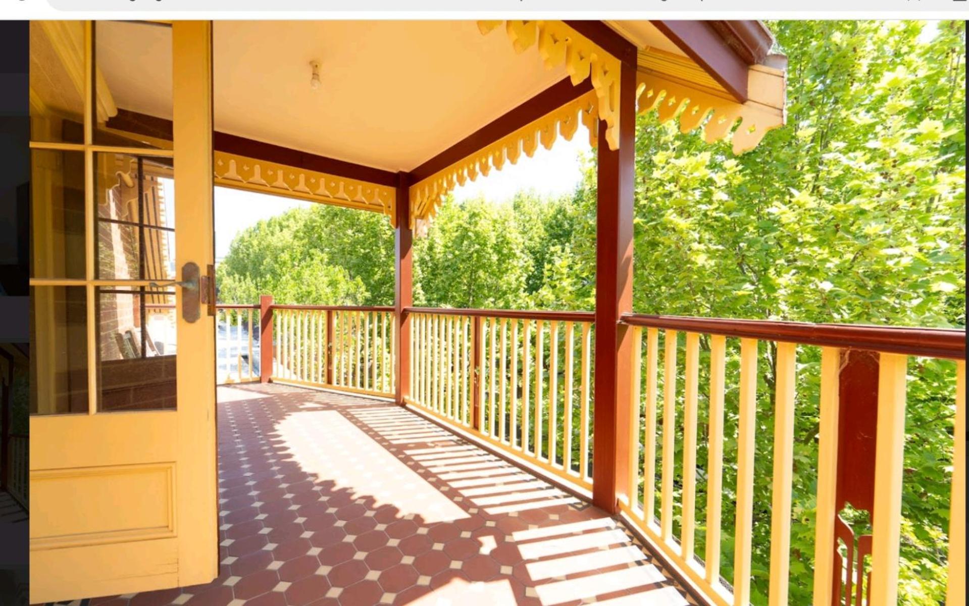 Large With Large Balcony In Vibrant Northbridge With Free Parking