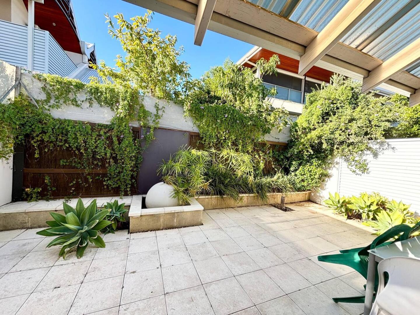 Your Oasis In The Heart Of East Rumah liburan Perth