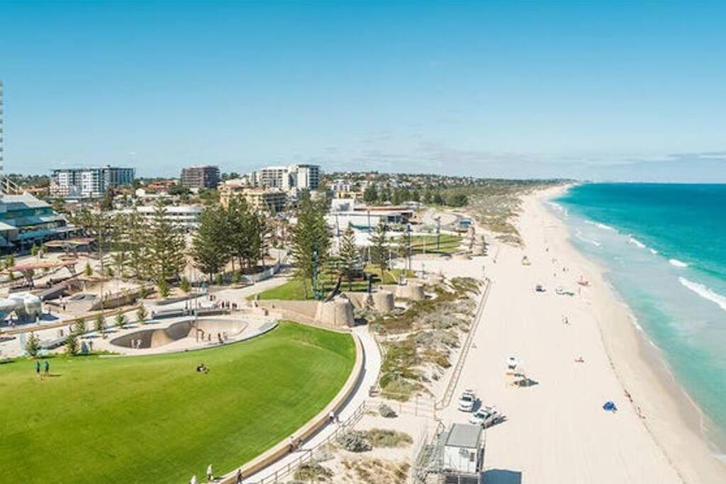 Apartment Spritz On Scarborough Perth
