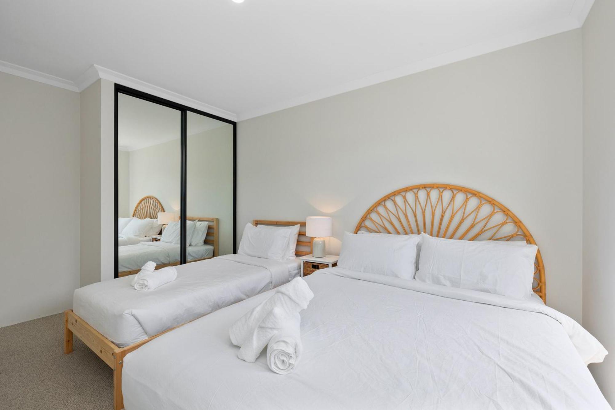 Family Friendly Close 2 Airport, Optus, Crown & * Perth