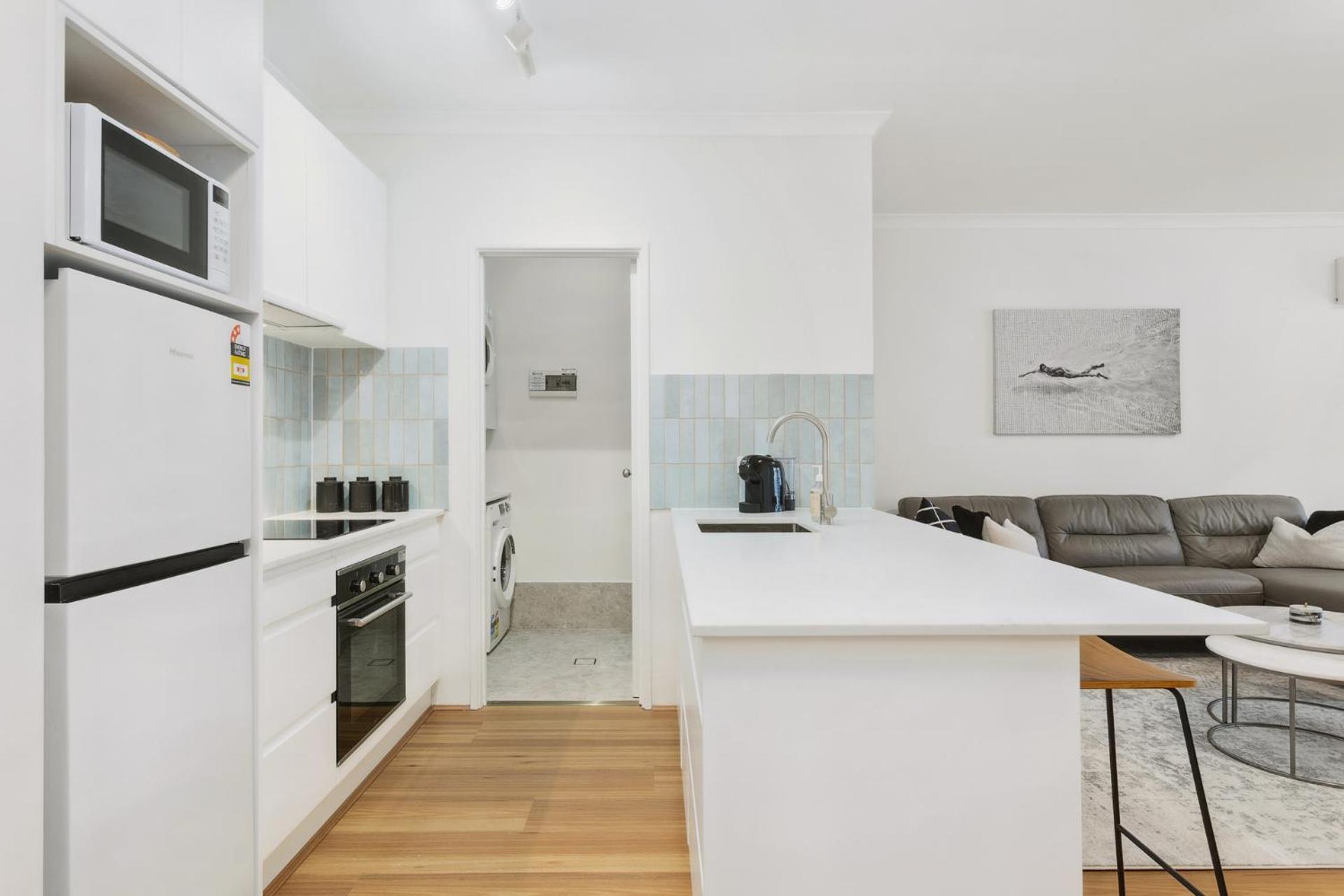 Regl20/11 - Regal In East Apartment *