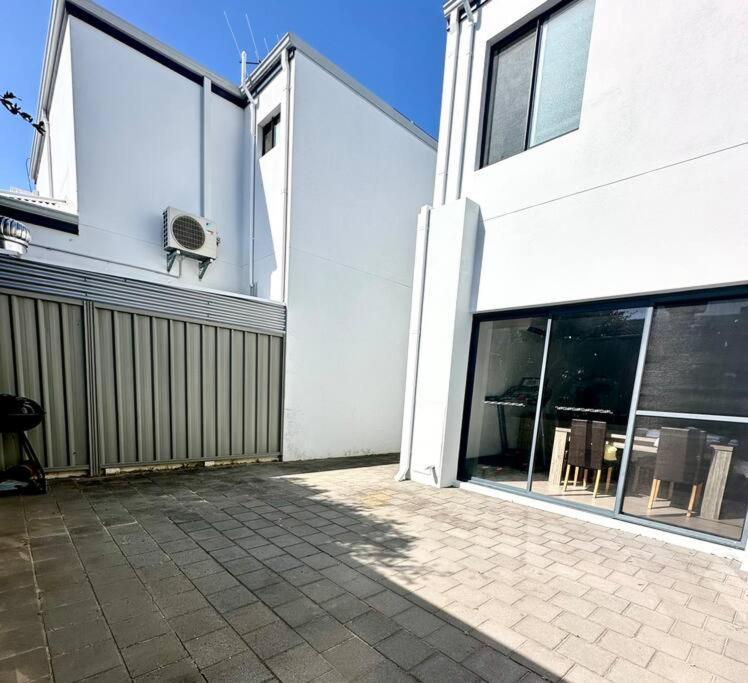 Holiday home Modern Double-story Abode A Scarborough Delight *