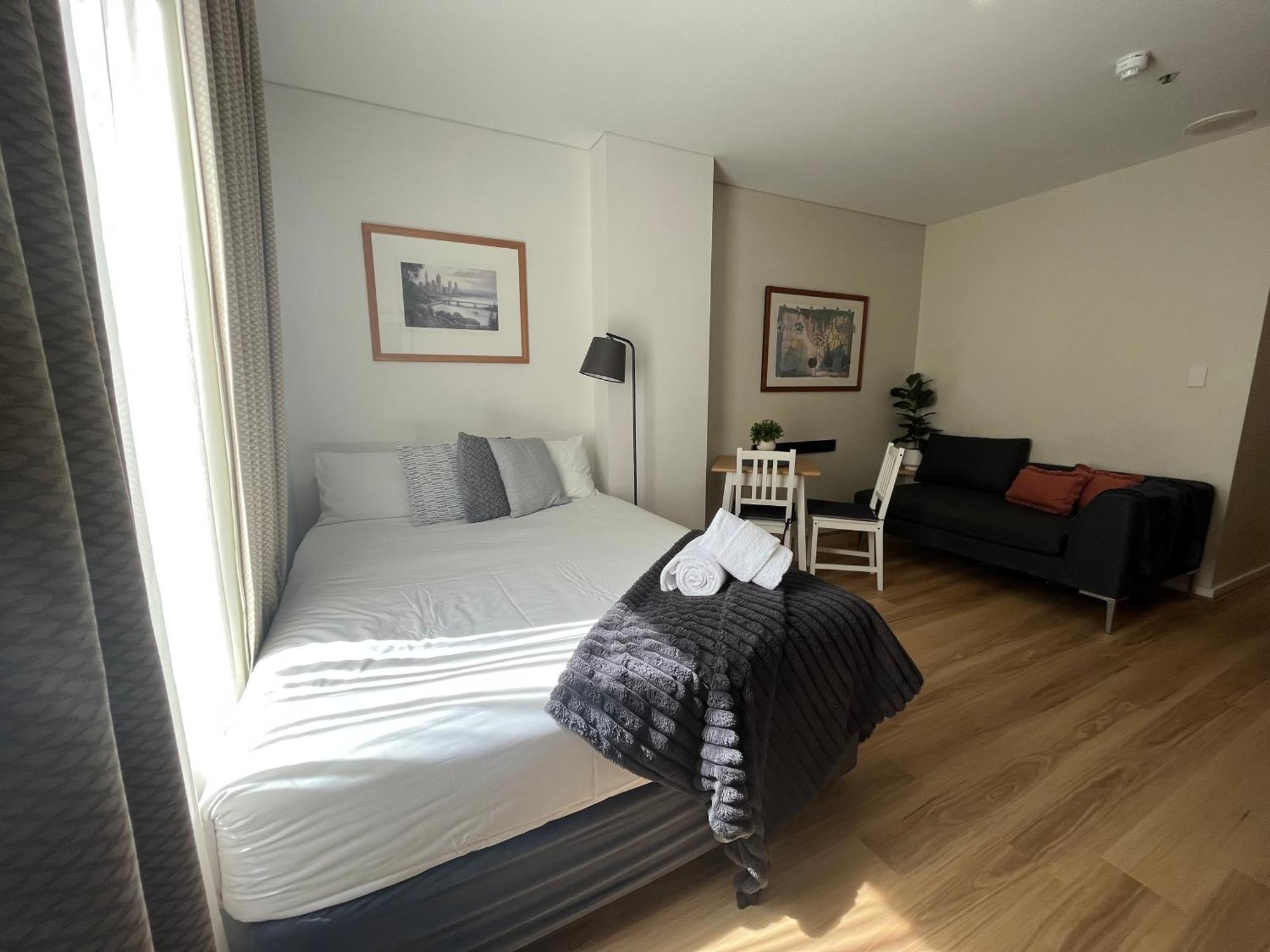 Apartment 203 Cute As A Button Wkitchen For 2cbd Perth