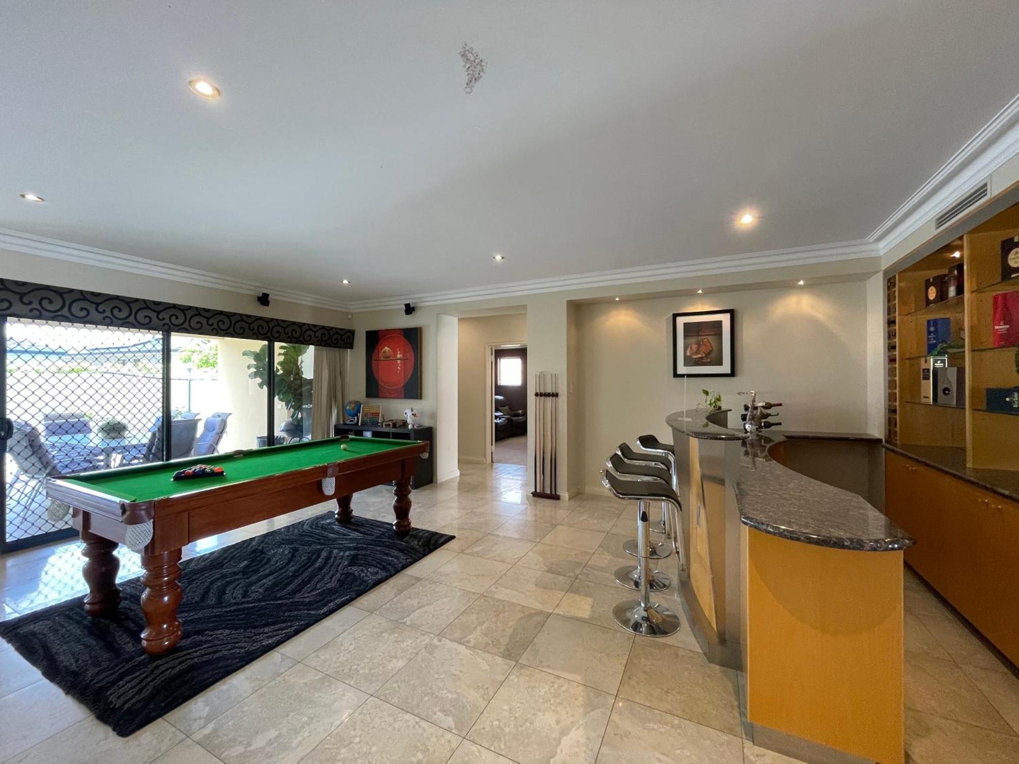Holiday home 2-story, Views, Bbq &