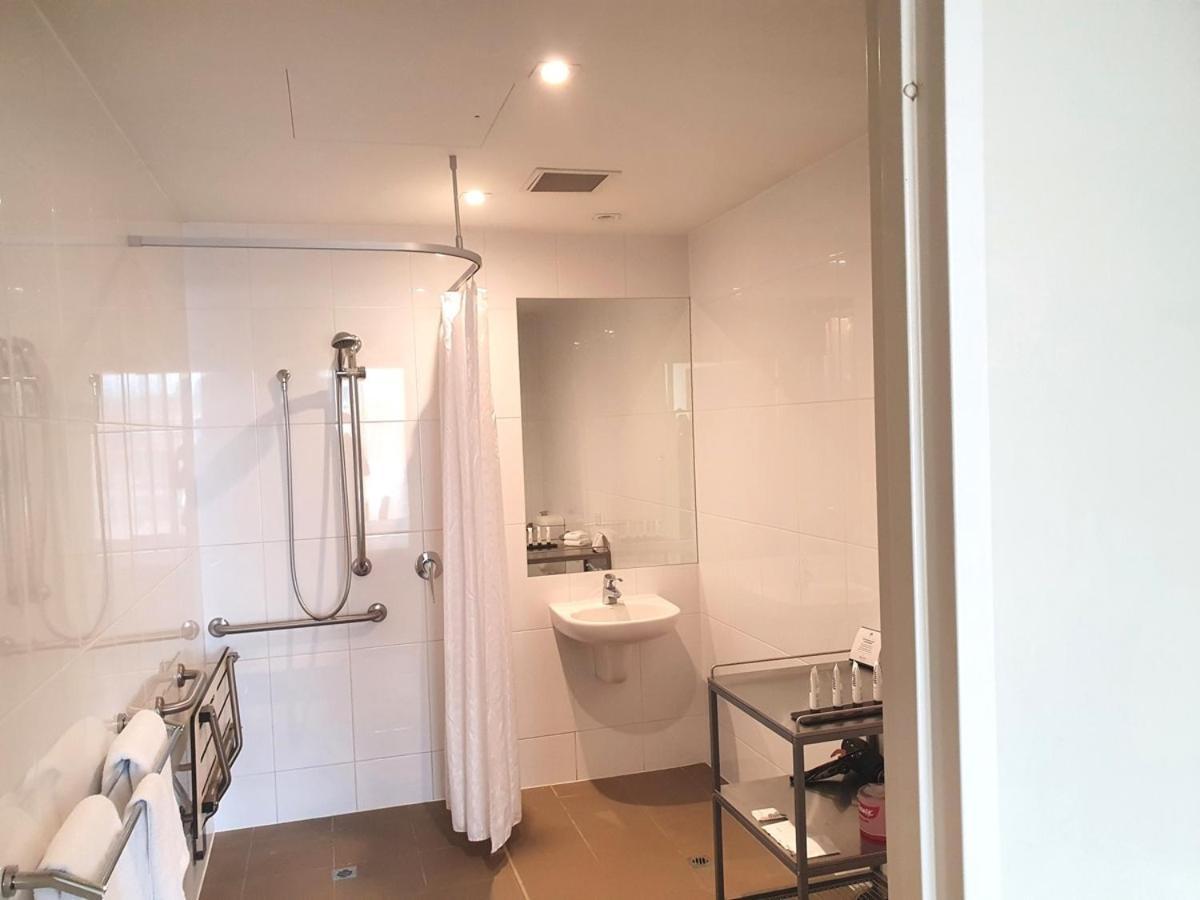 Quest Scarborough 4*