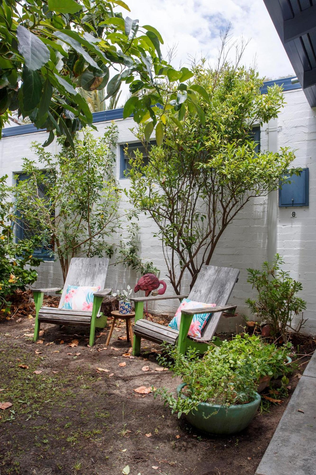 Bright & Breezy Beachside Unit In Scarborough Holiday home